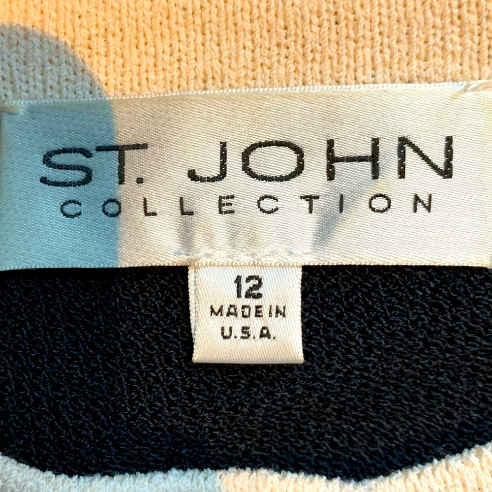 St. John Collection Navy Button Up Cardigan Women’s Size 12 - Picture 3 of 8